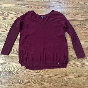American Eagle sweater